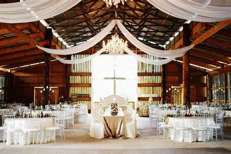 Luxuriously designed barn south with its expansive natural surroundings set the stage for unique weddings and events. The Royal Ridge Weddings | Royal, Arkansas, United States ...