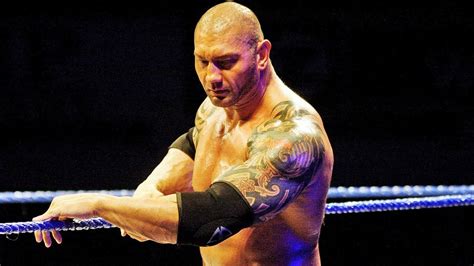Dave Bautista Retires From Wrestling At Wrestlemania 35 Youtube