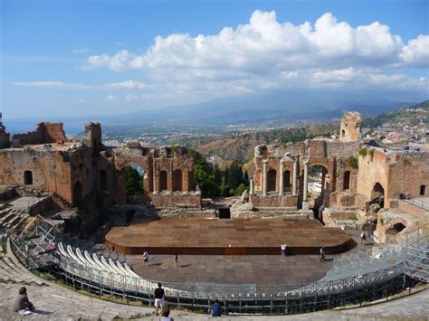 Visiting The Ancient Greek Theatre Of Taormina Sicily Ancient Greek