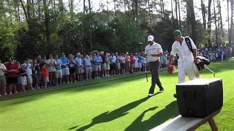 Tiger Woods Masters Monday Practice Round Youtube