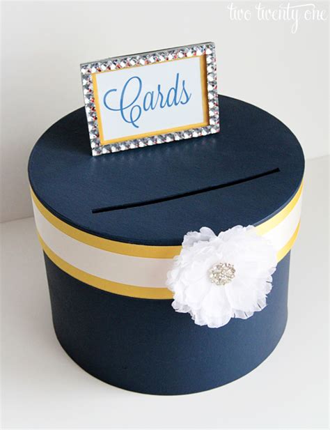 Ourwarm wedding card box for wedding reception, clear card boxes with lock, gift card box money box holder for with a wedding card box, your cards and cards' envelopes can be neatly organized and easily accessible. 18 DIY Wedding Card Boxes For Your Guests To Slip Your ...