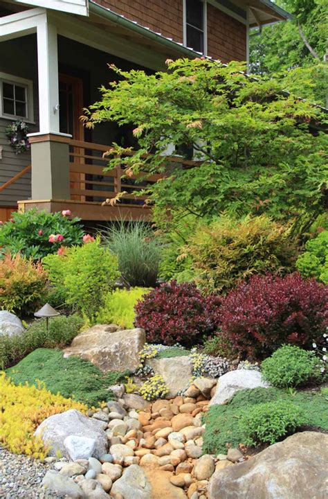 Create An Eye Catching Rock Garden In Front Of Your House Tips And