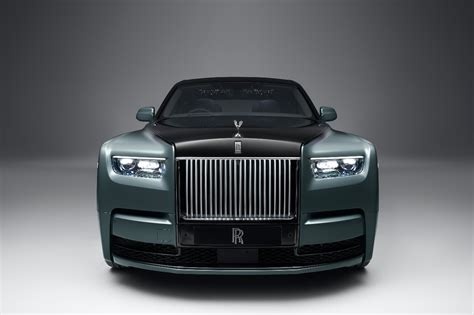 Carro Mais Luxuoso Do Mundo Rolls Royce Phantom Ganha Grade Iluminada