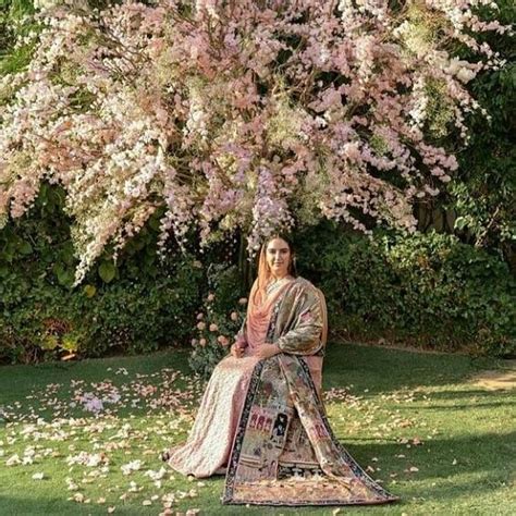 Pin By Xoxqueenxox On Pak Cable Pakistani Wedding Outfits Nikah