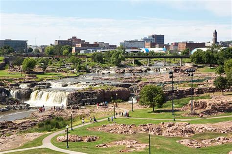 31 Best And Fun Things To Do In Sioux Falls Sd Attractions And Activities
