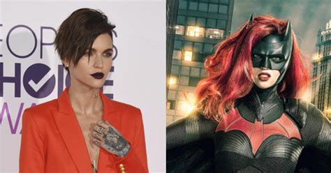 First Look Ruby Rose As Batwoman On Cws Dc Crossover Cbs News