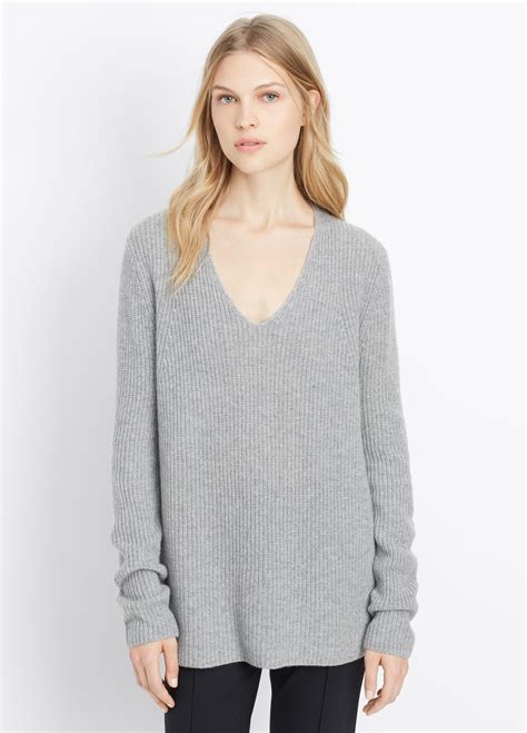 Vince Cashmere Ribbed Fitted V Neck Sweater In Gray Heather Steel Lyst