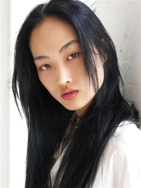 Pin By Энхмөрөн С On Portrait In 2020 Jing Wen Wen Hair Products Model