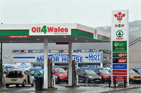Petrol Prices Near Me The Cheapest Fuel At Morrisons Tesco Asda And