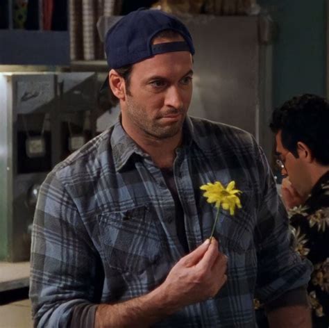 Season 1 Luke Danes Is A Total Babe Rgilmoregirls