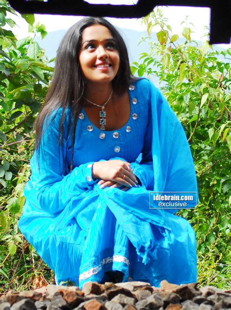 hot indian actress blog mallu actress ananya lovely pictures collection masala blog desi