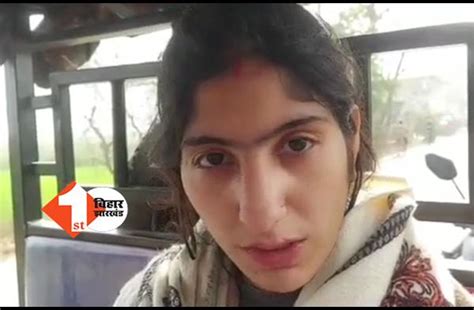 बिहारी लड़के के प्यार में कश्मीरी लड़की मुस्लिम से बनी हिंदू श्रीनगर से पहुंच गई बेगूसराय