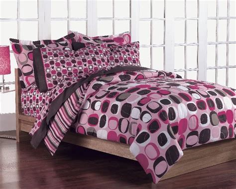 Almir bed in a bag collection. Opus Pink 7-Piece Queen-size Bed in a Bag with Sheet Set ...