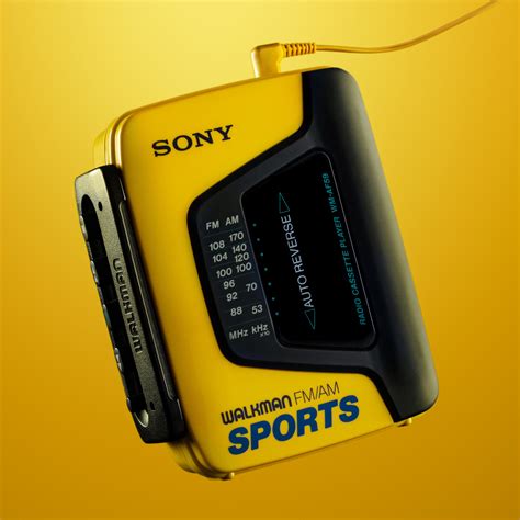 Retro Sony Walkman Sports Radio Auto Reverse Cassette Player