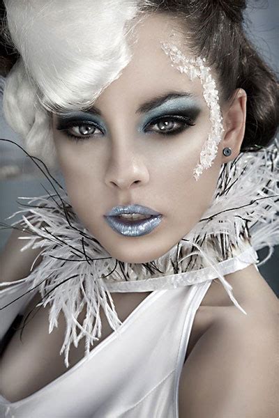 15 Latest Winter Themed Wonderland Makeup Ideas And Trends