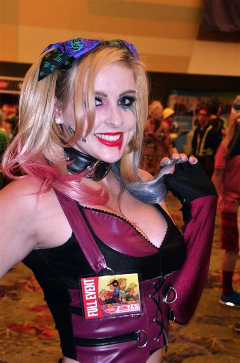 Phoenix Comicon 2016 Professional Cosplay Models Harley