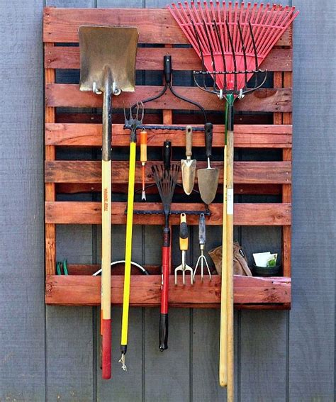 See more ideas about workshop storage, tool storage, shop storage. 8 DIY Pallet Tool Organizer Projects For The Garden - Garden Ideas & Outdoor Decor