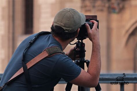 How To Become A Photojournalist 8 Tips To Help You On Your Path Berify