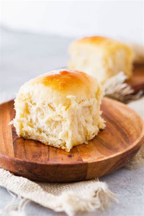 Homemade Hawaiian Rolls