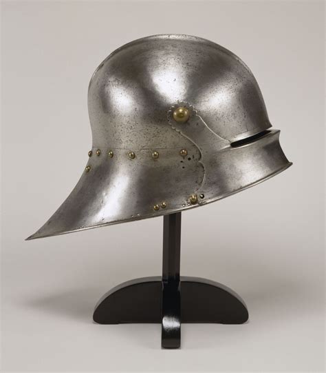Why The Sallet Helmet Is A Must Have For Any Medieval Enthusiast