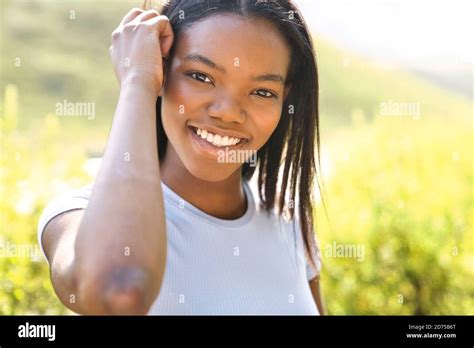 Outdoor Portrait Of A Young Black African American Stock Photo Alamy