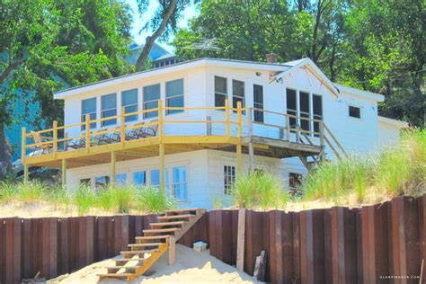 Charming Waterfront Vacation Rental By Indiana Dunes National Lakeshore