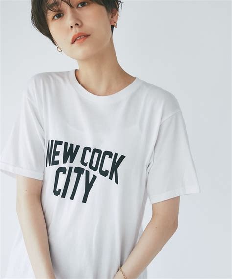 大人なロゴ使い New Cock City プリントtee（tシャツカットソー）｜un Dix Cors（アンディコール）のファッション通販