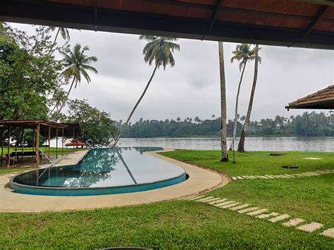 Cranganor History Cafe And Riverside Chateau 𝗕𝗢𝗢𝗞 Cochin Resort 𝘄𝗶𝘁𝗵 ₹𝟬