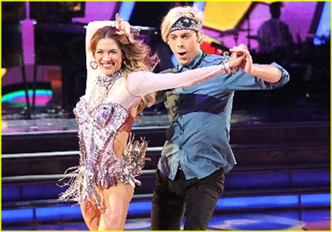 Will Riker Lynch And Allison Holker Win ‘dancing With The Stars Season