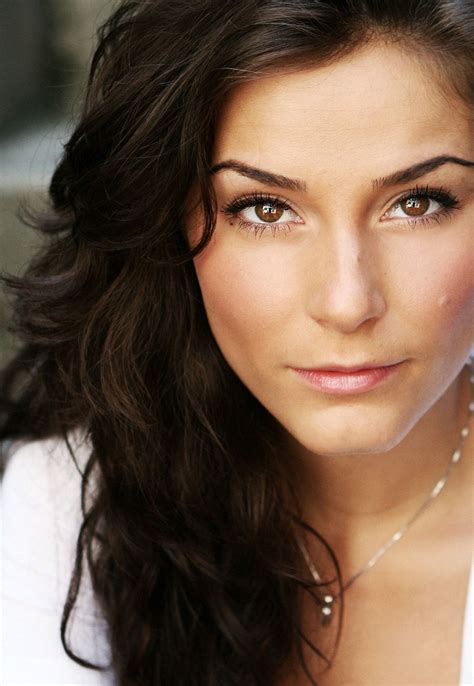 Choose not to use archive warnings. Elysia Rotaru - FDB