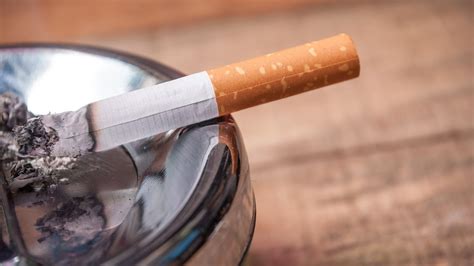 Age To Buy Tobacco And Alcohol Now The Same In Illinois