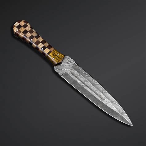 Damascus Dagger 28 Cazadores Knives Touch Of Modern