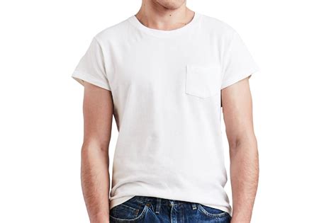 The Best White T Shirts For Men Basic Tees That 9 Gq Staffers Swear By