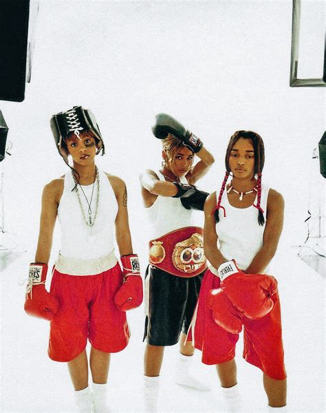 Cues Crazysexycool Interludenever Before Seen Tlc Outtakes By Photographer Dah Len Crazysexycool