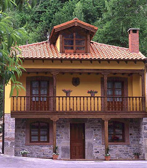 La casa rural de la sierra es una casa de aldea totalmente restaurada. CASAS RURALES ASTURIAS |Turismo Rural Asturias | La Galana