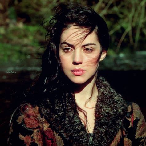Raven Haired Beauty Who Bewitches The Hearts Of Men Maryqueenofscots Adelaidekane Reign