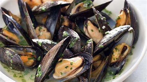 ¿te animas a cocinar estos mejillones al vapor con cebolla? Mejillones al vapor Thermomix | Mejillonesalvapor.es