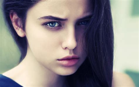 Women Face Brunette Blue Eyes Wallpapers Hd Desktop And Mobile Backgrounds