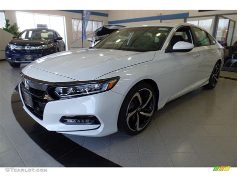 With a long track record of pairing sophisticated looks with outstanding performance, it's no surprise that the honda accord* has again been named a best buy of the year among midsize cars by kelley blue book's kbb.com. 2018 Platinum White Pearl Honda Accord Sport Sedan ...