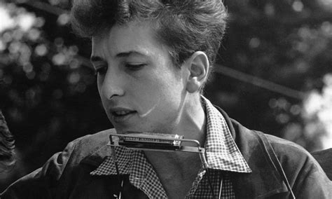 Robert allen zimmerman was born 24 may 1941 in duluth, minnesota; 6 stops on Bob Dylan's rise to the top : NewsCenter