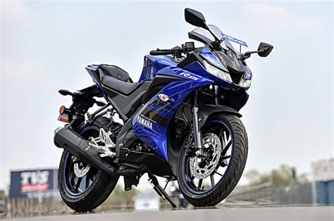 Yamaha Yzf R15 V30 5 Things You Need To Know Autocar India