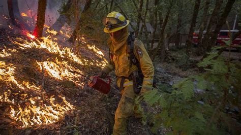 California Wildfire Death Toll Continues To Rise Abc News