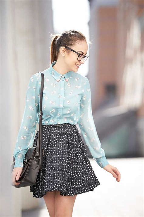How To Get The Geeky Girl Fashion Style Geeky Girl Fashion Girl