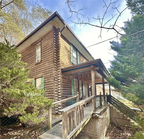 log sided homes Archives - Old Houses Under $100K