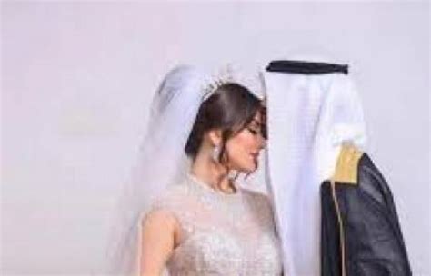 بعد أن وضع العريس بين أقدامها هذا الشيء دون تمهل عروس سعودية تفقد وعيها في ليلة الدخلة وتقرير