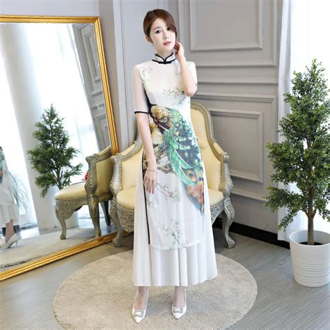 New Arrival Traditional Chinese Women Dress Elegant Ladies Sexy Rayon Qipao Novelty Flower Slim