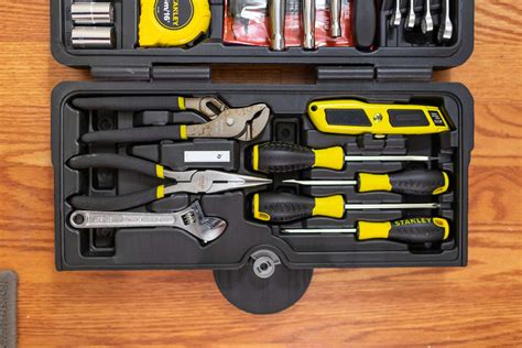 The 8 Best Mechanic Tool Sets Of 2020