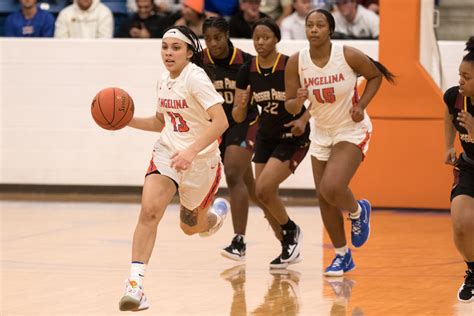 Lady Roadrunners Bounce Back With Home Win Texas Forest Country Living