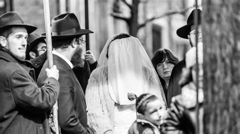Hasidic Women In The United States My Jewish Learning