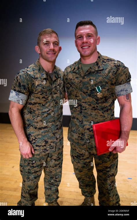 Us Marine Corps Staff Sgt John Stefanowicz Poses With Capt Colton
